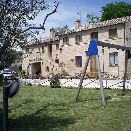 Farm stay Il Vecchio Pioppo Fermo
