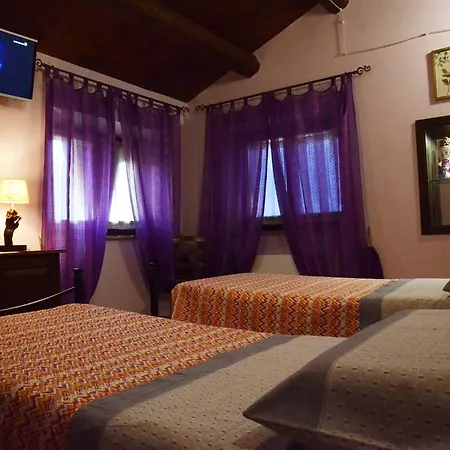 Farm stay Il Vecchio Pioppo Fermo
