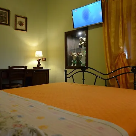 Il Vecchio Pioppo Farm stay *